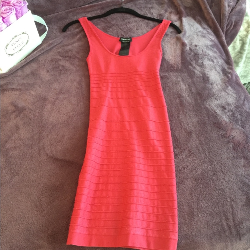 Bebe dress red